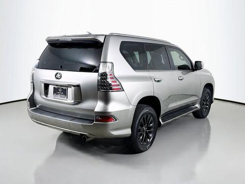Atomic Silver 2022 Lexus GX 460 Premium