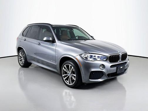 Space Gray Metallic 2017 BMW X5 sDrive35i