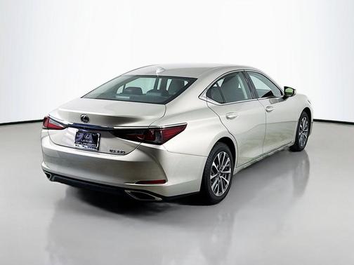 2023 Lexus ES 350 Base