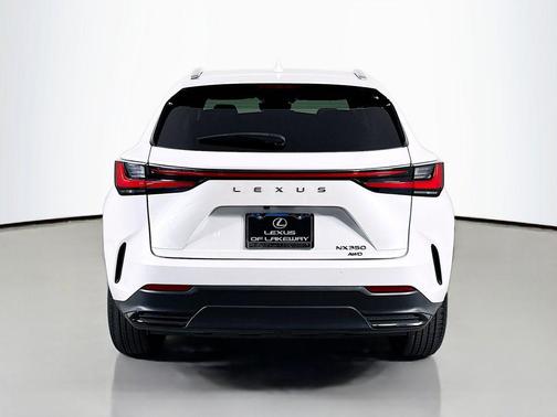 Eminent White Pearl 2022 Lexus NX 350 Premium