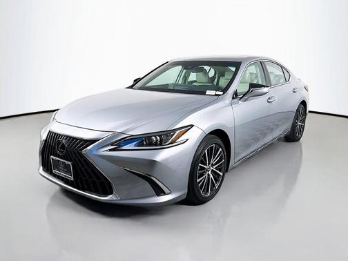 2024 Lexus ES 300h Base