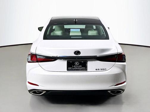 2025 Lexus ES 350 Base