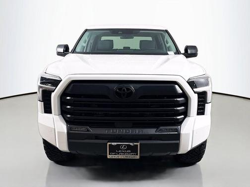 Ice Cap 2023 Toyota Tundra SR5