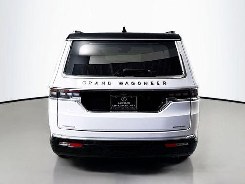 2023 Jeep Grand Wagoneer Series III 4x4