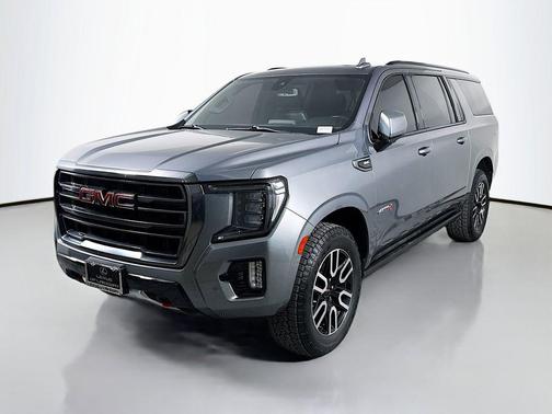 2022 GMC Yukon XL 4WD AT4