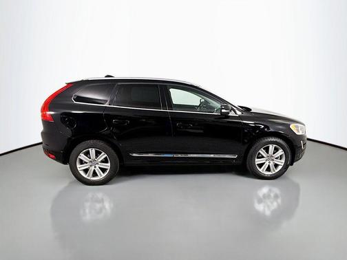 2017 Volvo XC60 T5 Inscription