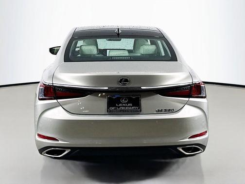 2024 Lexus ES 350 Base