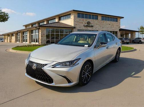 2025 Lexus ES 350 Base
