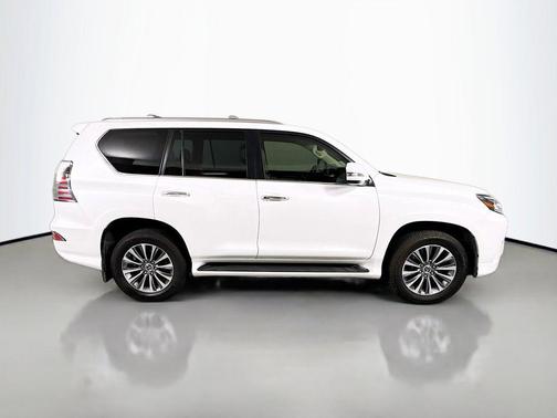 Eminent White Pearl 2023 Lexus GX 460 Luxury