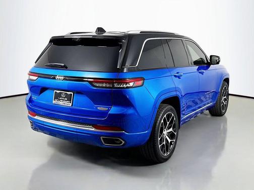 2024 Jeep Grand Cherokee Summit