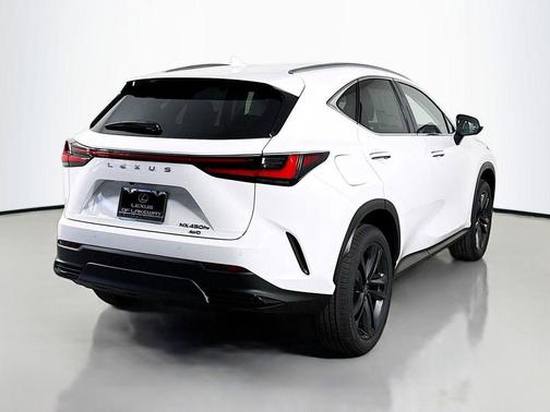 2026 Lexus NX 450h+ NX 450h+ Luxury