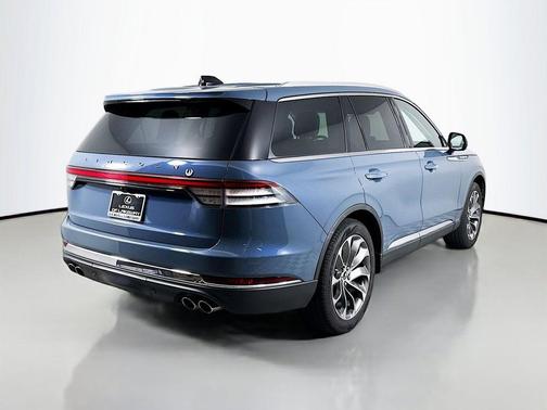 Whisper Blue Metallic Clearcoat 2025 Lincoln Aviator Reserve