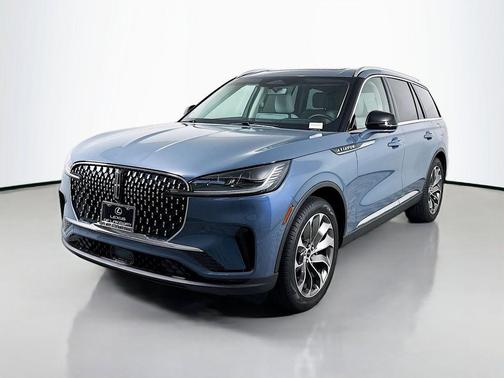 Whisper Blue Metallic Clearcoat 2025 Lincoln Aviator Reserve