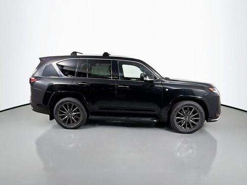 2025 Lexus LX 700h F SPORT