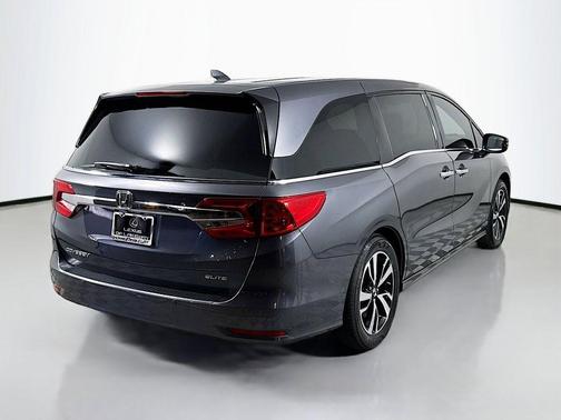 2018 Honda Odyssey Elite