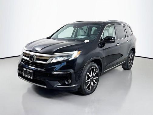 2019 Honda Pilot Touring 8-Passenger