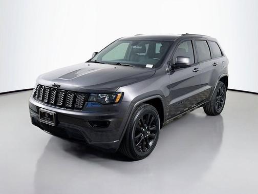 2021 Jeep Grand Cherokee Laredo