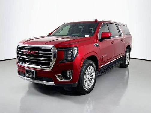 Volcanic Red Tintcoat 2023 GMC Yukon XL SLT