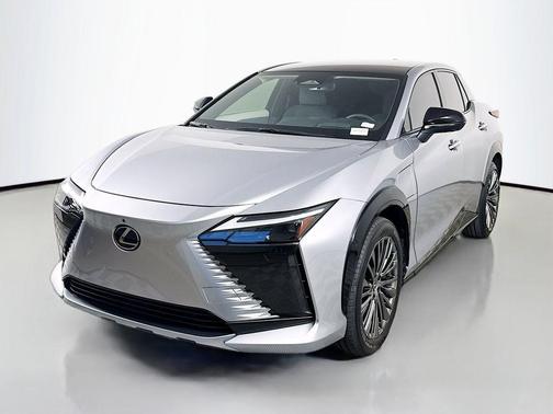 2023 Lexus RZ 450e Luxury