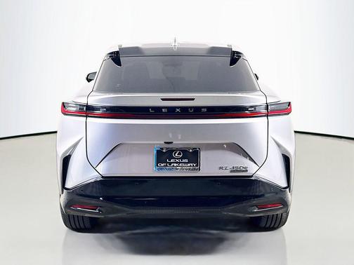 2023 Lexus RZ 450e Luxury