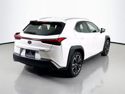 2021 Lexus UX 200 Base
