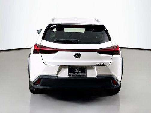 2021 Lexus UX 200 Base
