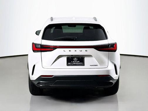 White Pearl 2025 Lexus NX 250 Premium
