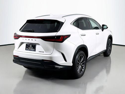 White Pearl 2025 Lexus NX 250 Premium