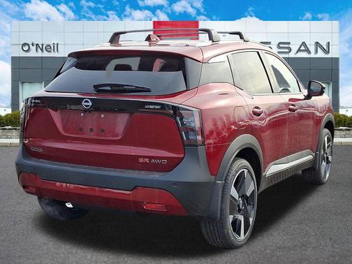 2025 Nissan Kicks SR