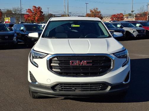 Summit White 2018 GMC Terrain SLE