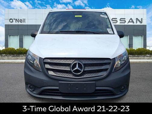 2020 Mercedes-Benz Metris Base