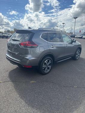 2019 Nissan Rogue SV