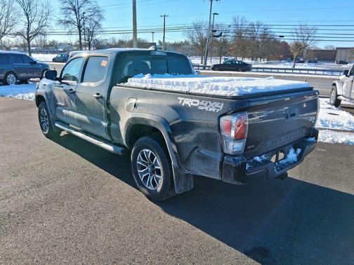 2021 Toyota Tacoma TRD Sport