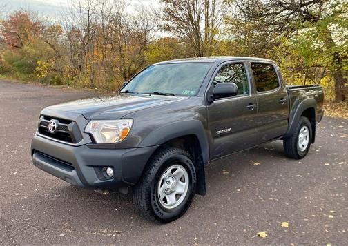 2015 Toyota Tacoma Base
