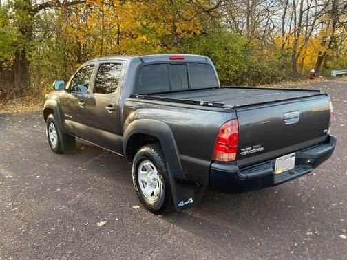 2015 Toyota Tacoma Base
