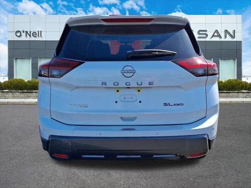 2025 Nissan Rogue SL
