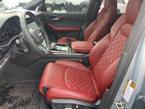 2023 Audi SQ7 4.0T Prestige