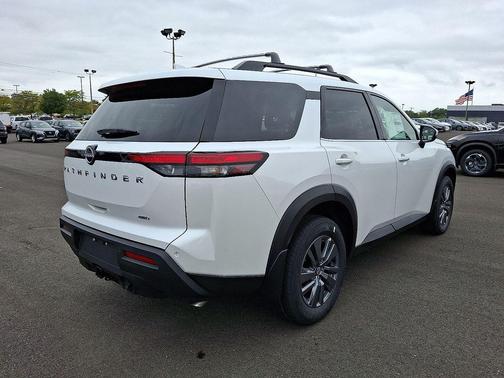 2025 Nissan Pathfinder SV 4WD