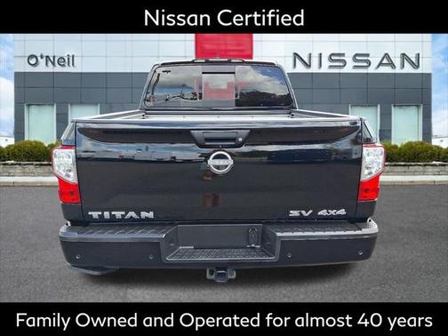 2024 Nissan Titan SV
