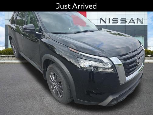 Super Black 2023 Nissan Pathfinder SV 4WD