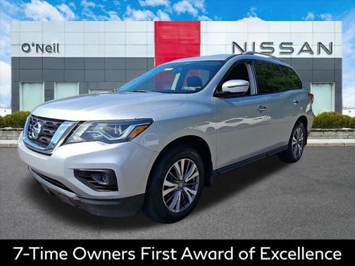 2017 Nissan Pathfinder S