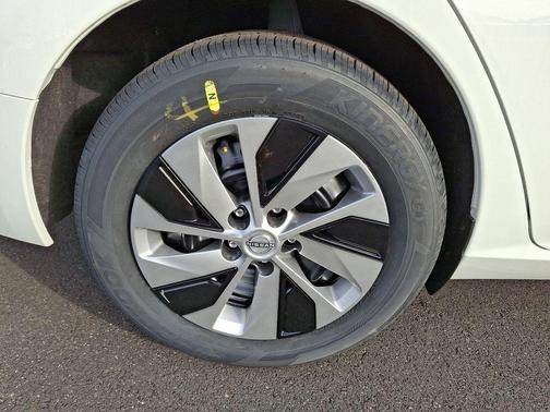 2025 Nissan Altima S FWD