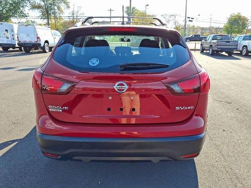 2018 Nissan Rogue Sport SV