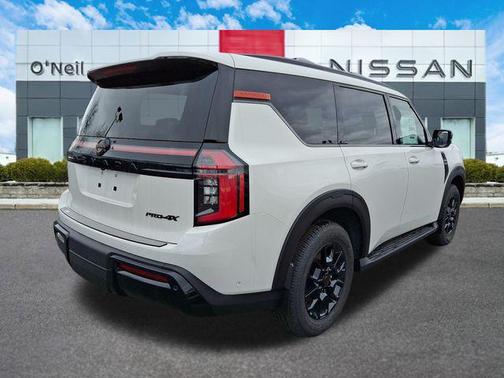 2025 Nissan Armada PRO-4X 4WD