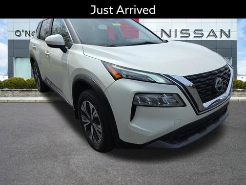 Pearl White Tricoat 2023 Nissan Rogue SV