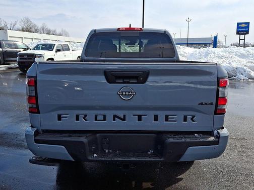 2026 Nissan Frontier SV