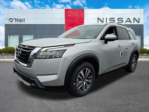 2025 Nissan Pathfinder SL 4WD
