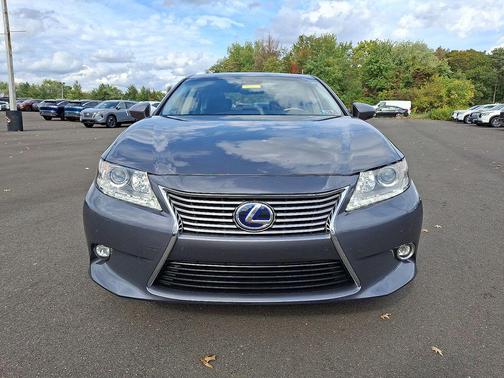 2014 Lexus ES 300h Base
