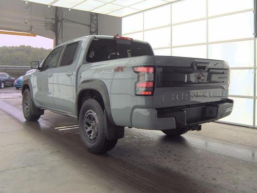 Boulder Gray Pearl 2025 Nissan Frontier PRO-4X