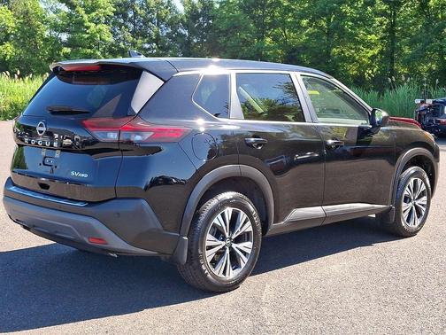 Super Black 2023 Nissan Rogue SV